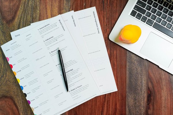 Tout ce que vous devez savoir sur les normes et certifications de qualité dans le domaine des services